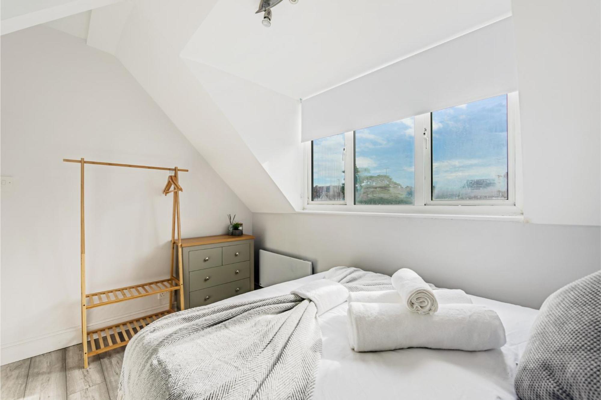 Sweet And Lovely 2Br With Free Parking London Exteriör bild